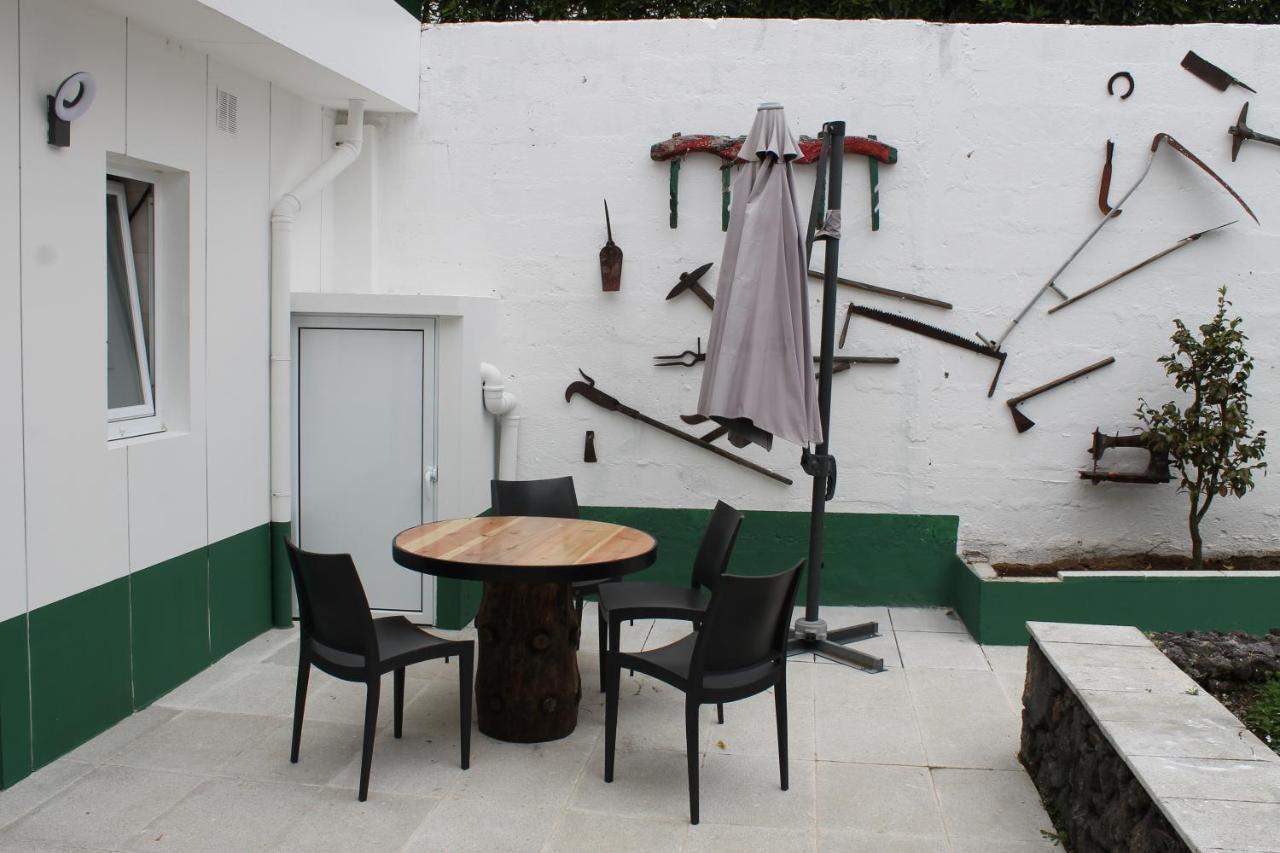 Quinta De Santa Barbara Casas Turisticas Lagoa  Luaran gambar